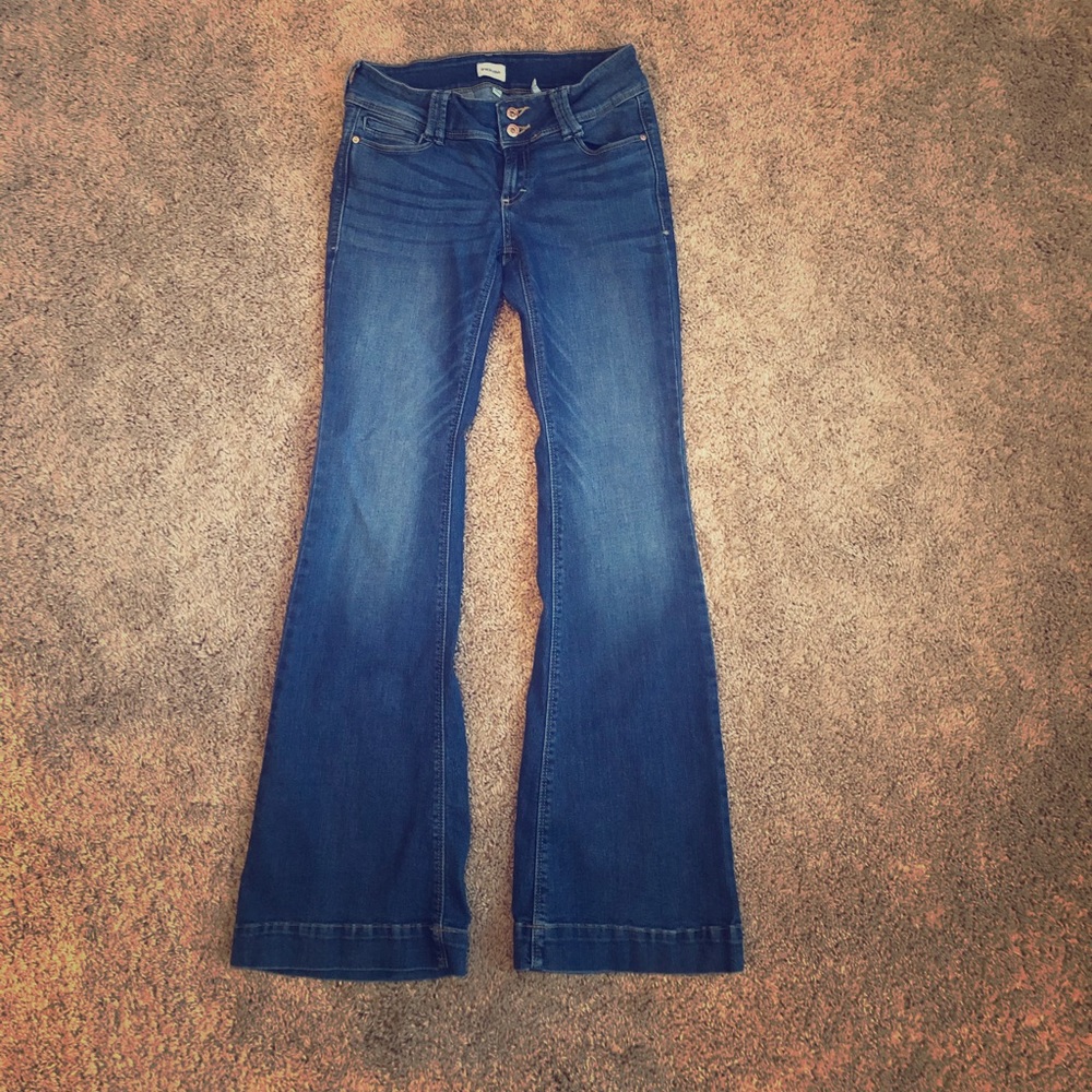 Women’s Sneak Peek Jeans
